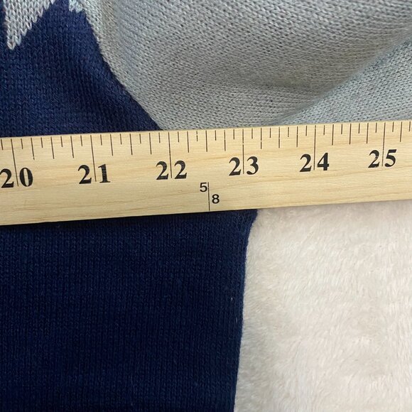 New England Patriots Acrylic Knit Long Sleeve Christmas Holiday Sweater Size L - Picture 6 of 8